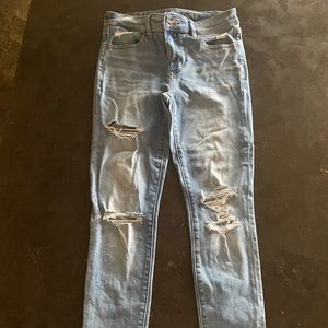 American Eagle Hi-Rise Skinny Jean